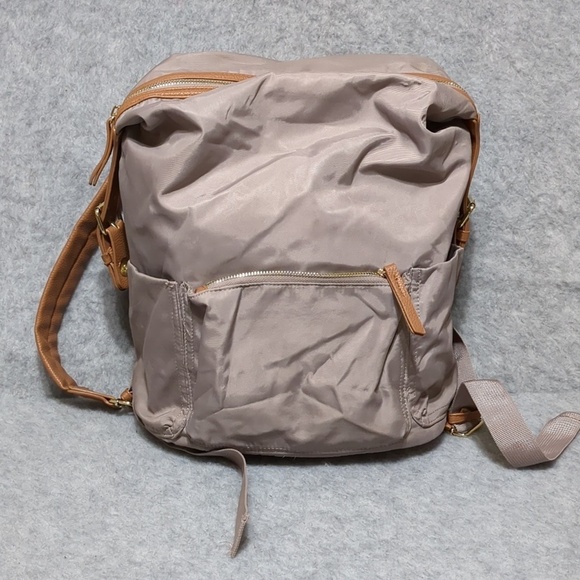 Tommy Bahama Handbags - Tommy Bahama Lilac Nylon Campus Travel Laptop Backpack Tan Faux Leather NWOT